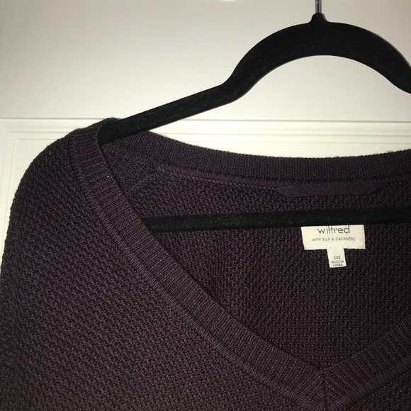 Aritzia Wilfred sweater - Picture 1 of 3